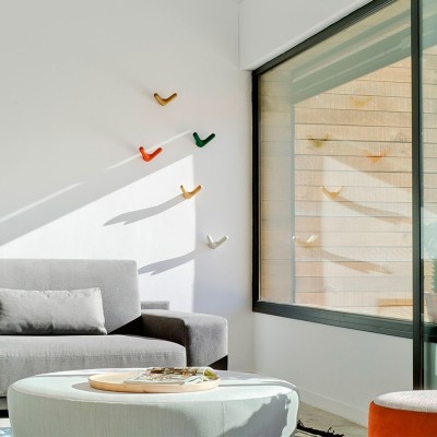 Perchero Float de Sancal en Moises Showroom Perchero Float de Sancal en Moises Showroom