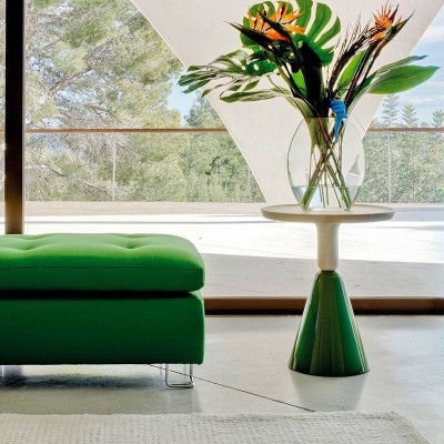 Mesa auxiliar Pion de Sancal en Moises Showroom Mesa auxiliar Pion de Sancal en Moises Showroom