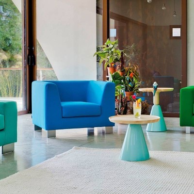 Mesa auxiliar Pion de Sancal en Moises Showroom Mesa auxiliar Pion de Sancal en Moises Showroom
