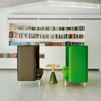 Mesa auxiliar Pion de Sancal en Moises Showroom Mesa auxiliar Pion de Sancal en Moises Showroom