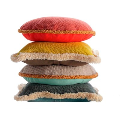 Cojines Bang de Sancal en Moises Showroom Cojines Bang de Sancal en Moises Showroom