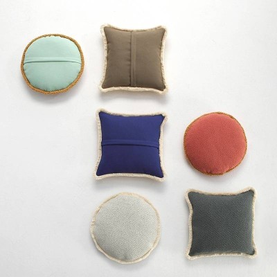 Cojines Bang de Sancal en Moises Showroom Cojines Bang de Sancal en Moises Showroom