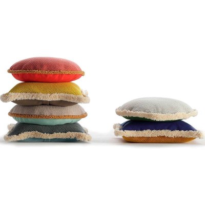 Cojines Bang de Sancal en Moises Showroom Cojines Bang de Sancal en Moises Showroom