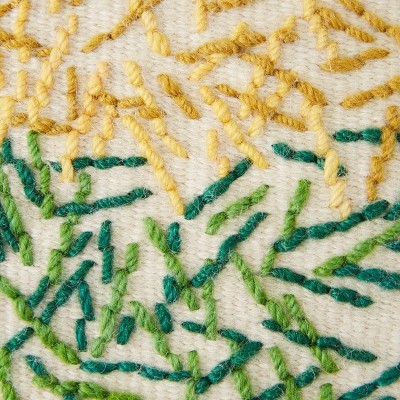 Kilim Backstitch Calm color verde de Gan Rugs en Moises Showroom Kilim Backstitch Calm color verde de Gan Rugs en Moises Showroom