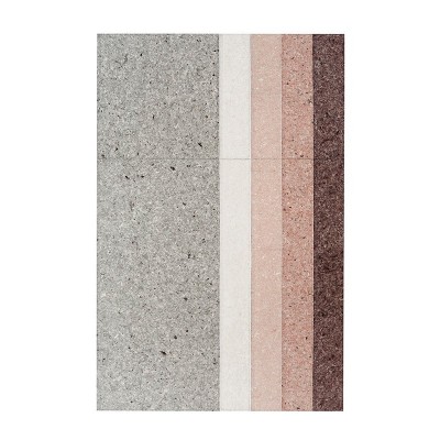 Alfombra Nuances Line Burgundy de Patricia Urquiola para Gan Rugs en Moises Showroom Alfombra Nuances Line Burgundy de Patricia Urquiola para Gan Rugs en Moises Showroom