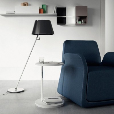 Mesa auxiliar Level de Arlex en Moises Showroom Mesa auxiliar Level de Arlex en Moises Showroom