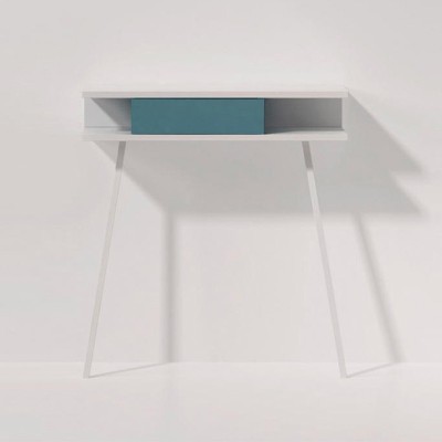 Consola Passing de Arlex en Moises Showroom Consola Passing de Arlex en Moises Showroom
