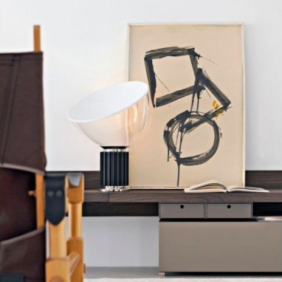 Lampe de table LED Taccia (PMMA) design Flos Lampe de table LED Taccia (PMMA) design Flos
