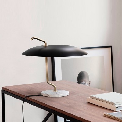 Lampada da tavolo Modello 537 Astep Lampada da tavolo Modello 537 Astep