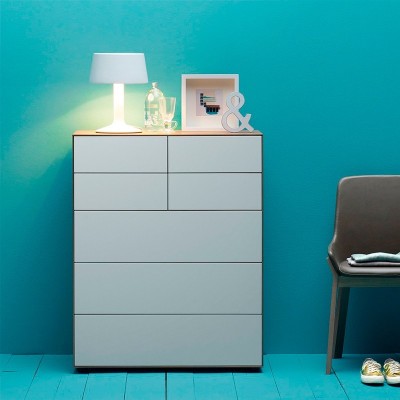 Chofonier Lauki de Treku en Moises Showroom Chofonier Lauki de Treku en Moises Showroom