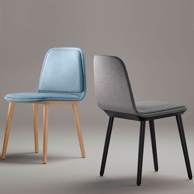 Silla Bisell con carcasa tapizada y 2 pads de Treku en Moises Showroom Silla Bisell con carcasa tapizada y 2 pads de Treku en Moises Showroom