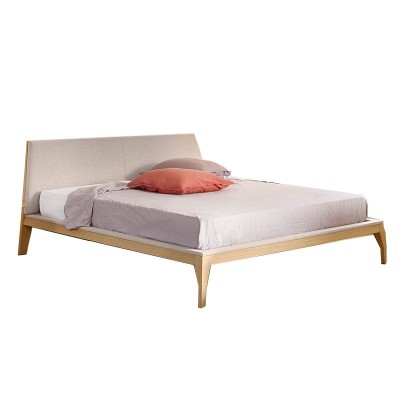 Cama Bel tapizada de treku en Moises Showroom Cama Bel tapizada de treku en Moises Showroom
