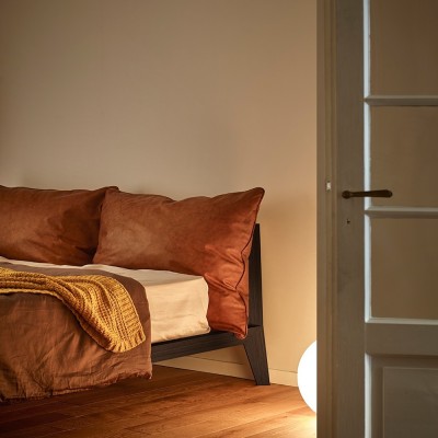 Cama Bora de treku en Moises Showroom Cama Bora de treku en Moises Showroom