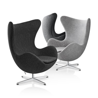 Sillónes Egg de Fritz Hansen en Moises Showroom Sillónes Egg de Fritz Hansen en Moises Showroom
