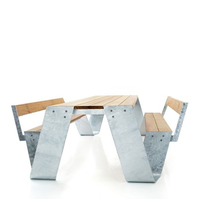 Mesa Hopper Picnic con respaldos madera iroko color galvanizado de Extremis Mesa Hopper Picnic con respaldos madera iroko color galvanizado de Extremis