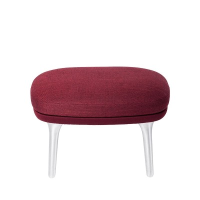 Reposa pies Ro con patas de aluminio de Fritz Hansen Reposa pies Ro con patas de aluminio de Fritz Hansen