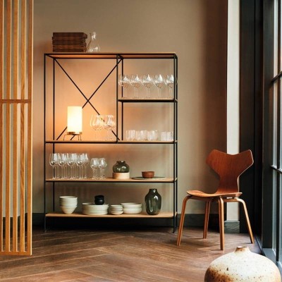 Estantería Planner L de Fritz Hansen en Moises Showroom Estantería Planner L de Fritz Hansen en Moises Showroom