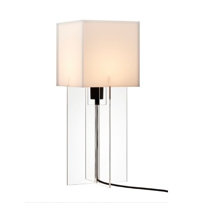 Lámpara Cross Plex T500 encendida de Fritz Hansen en Moises Showroom Lámpara Cross Plex T500 encendida de Fritz Hansen en Moises Showroom