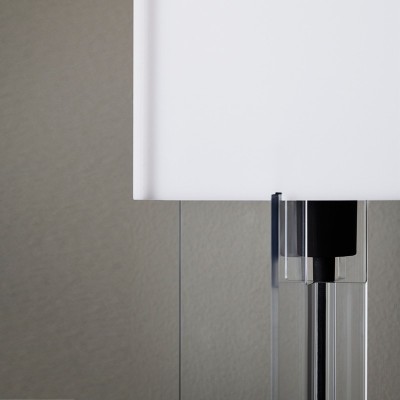 Detalle Lámpara Cross Plex T500 de Fritz Hansen en Moises Showroom Detalle Lámpara Cross Plex T500 de Fritz Hansen en Moises Showroom