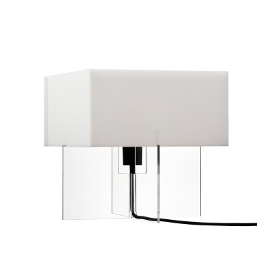 Lámpara de mesa T300 CrossPlex de Fritz Hansen en Moises Showroom Lámpara de mesa T300 CrossPlex de Fritz Hansen en Moises Showroom