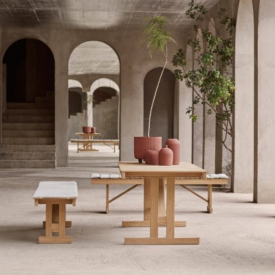 ambiente Mesa BM1771 y banco BM1871 madera de teca Carl Hansen. Disponible en Moisés showroom ambiente Mesa BM1771 y banco BM1871 madera de teca Carl Hansen. Disponible en Moisés showroom