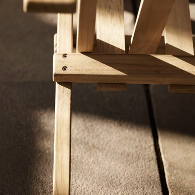 Detalle acabado madera de teca de Deck chair BM5568. Disponible en Moisés showroom Detalle acabado madera de teca de Deck chair BM5568. Disponible en Moisés showroom