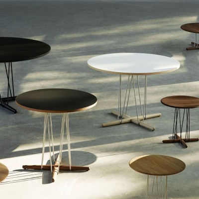 Ambiente interior colección mesas Embrace de Carl Hansen. Todos los tamaños y alturas disponibles en Moisés showroom. Ambiente interior colección mesas Embrace de Carl Hansen. Todos los tamaños y alturas disponibles en Moisés showroom.
