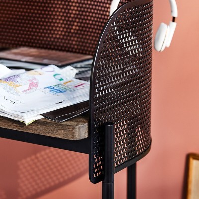 detalle materiales Escritorio Shelter de Northern. Disponible en Moisés showroom detalle materiales Escritorio Shelter de Northern. Disponible en Moisés showroom