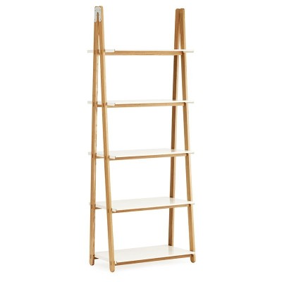 Estantería One Step Up Bookcase alta color blanco de Normann Copenhagen Estantería One Step Up Bookcase alta color blanco de Normann Copenhagen