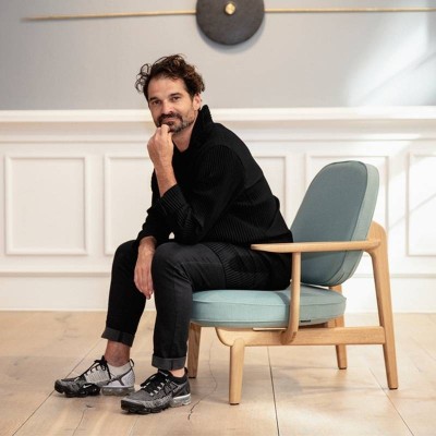 Butaca Fred Fritz Hansen Moises Showroom ambiente 1 Butaca Fred Fritz Hansen Moises Showroom ambiente 1