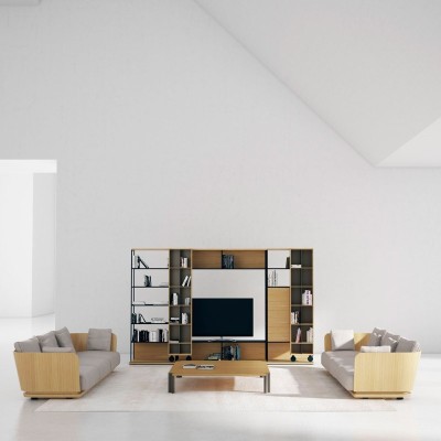 salón con Mueble de TV Literatura Open roble blanqueado de Punt Mobles