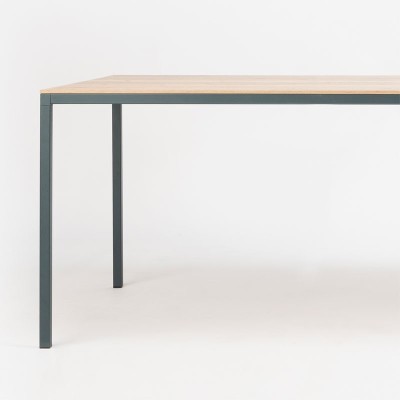 Mesa multitalla DRY de Ondarreta en Moises Showroom Mesa multitalla DRY de Ondarreta en Moises Showroom