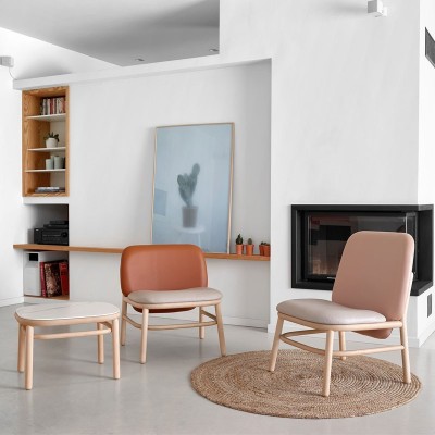 Sillones Lana en Madera de Ondarreta en Moises Showroom Sillones Lana en Madera de Ondarreta en Moises Showroom