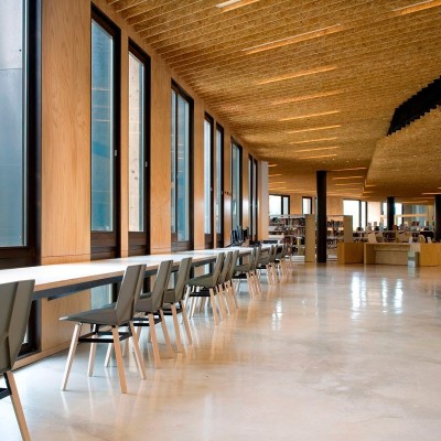 biblioteca con Silla Green patas madera Mobles 114