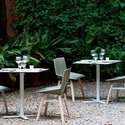 terraza exterior con Silla Green patas madera Mobles 114 terraza exterior con Silla Green patas madera Mobles 114