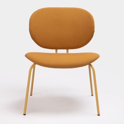 butaca HARI XL de Ondarreta en Moises Showroom butaca HARI XL de Ondarreta en Moises Showroom
