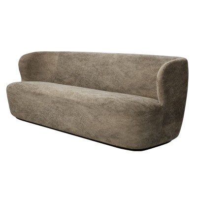 Sofá Stay with base gris de Gubi en Moises Showroom Sofá Stay with base gris de Gubi en Moises Showroom