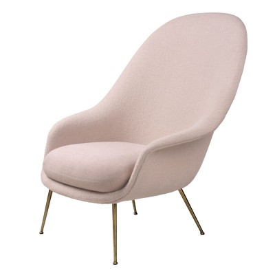 Sillón Bat rosa de Gubi con respaldo alto en Moises Showroom Sillón Bat rosa de Gubi con respaldo alto en Moises Showroom