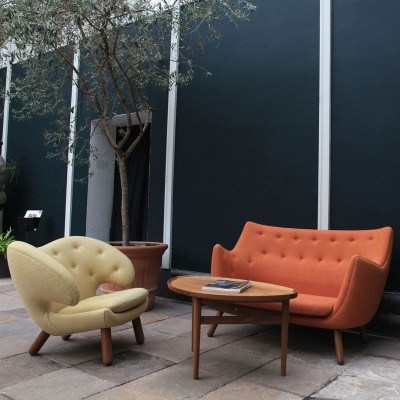 Mesa de centro Eye Table de Finn Juhl en Moises Showroom Mesa de centro Eye Table de Finn Juhl en Moises Showroom