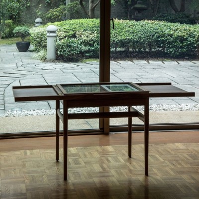 Mesa art collector nogal abierta de Finn Juhl Mesa art collector nogal abierta de Finn Juhl