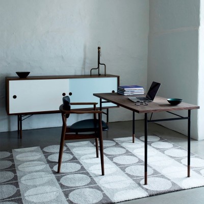 Madia con cassetti Finn Juhl Madia con cassetti Finn Juhl