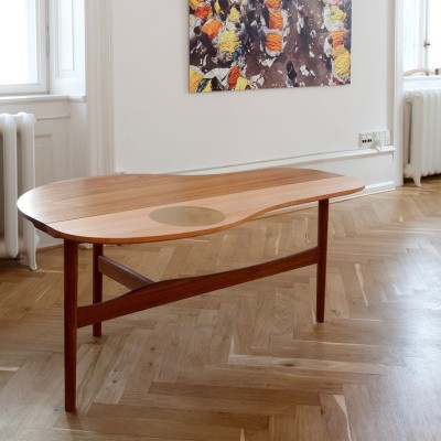 Butterfly table abierta de House of Finn Juhl en Moises Showroom Butterfly table abierta de House of Finn Juhl en Moises Showroom