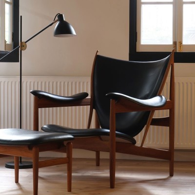 Chieftain chair de Finn Juhl tapizado piel madera nogal en Moises Showroom Chieftain chair de Finn Juhl tapizado piel madera nogal en Moises Showroom