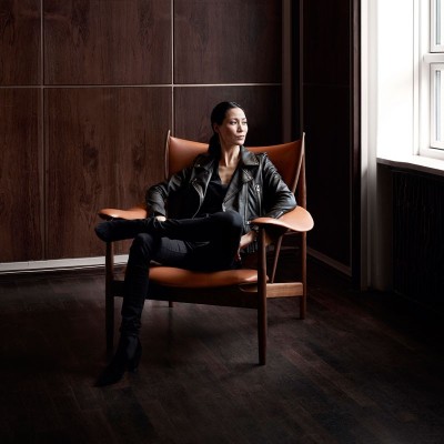 Chieftain chair de Finn Juhl tapizado piel madera nogal en Moises Showroom Chieftain chair de Finn Juhl tapizado piel madera nogal en Moises Showroom