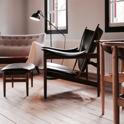 Chieftain chair de Finn Juhl tapizado piel madera nogal en Moises Showroom Chieftain chair de Finn Juhl tapizado piel madera nogal en Moises Showroom