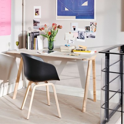 Mesa de escritorio Copenhague CPH 90 Desk de HAY en Moises Showroom Mesa de escritorio Copenhague CPH 90 Desk de HAY en Moises Showroom