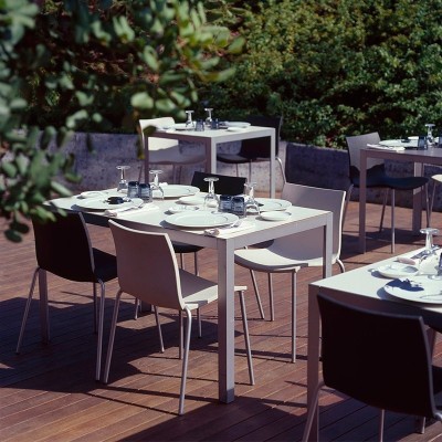 exterior con Mesa Pey Mobles 114 exterior con Mesa Pey Mobles 114