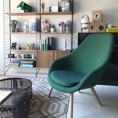 Sillón About A Lounge 92 de HAY en Moises Showroom Sillón About A Lounge 92 de HAY en Moises Showroom