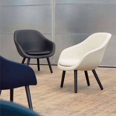 Butaca About a Lounge 82 de HAY en Moises Showroom Butaca About a Lounge 82 de HAY en Moises Showroom