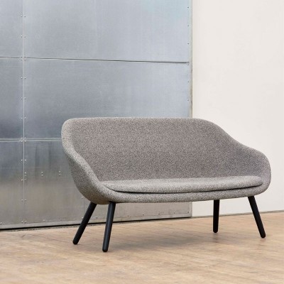 About a Lounge Sofa de HAY en Moises Showroom About a Lounge Sofa de HAY en Moises Showroom